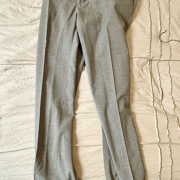 Banana Republic - Two Pair Men’s Dress Pants, 30x30 Tailored Slim Fit, Navy,Gray - Picture 6 of 10